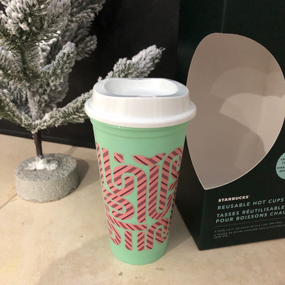 Mint - Starbucks color changing cup